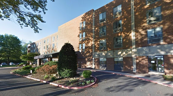 Image of Majestic Oaks Rehabilitation And Nursing Center (1)