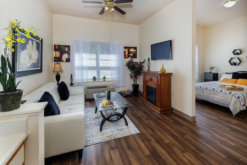 Image of Vista Pointe at Mira Loma (3)