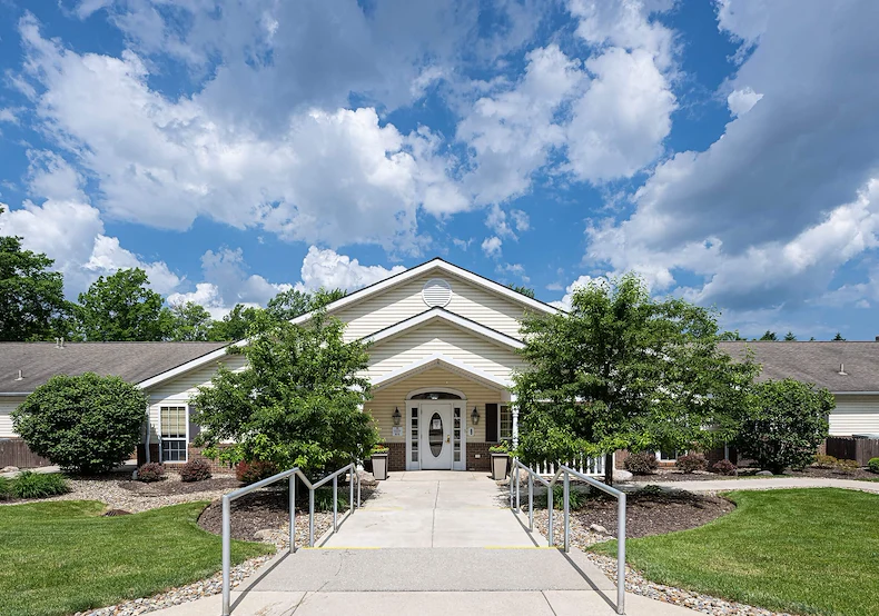 Image of Arden Courts of Westlake (1)