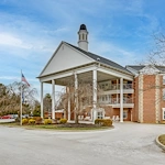 Image of Colonial Heights Senior Living (1)