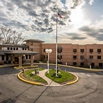 Image of Adira At Riverside Rehabilitation and Nursing (1)