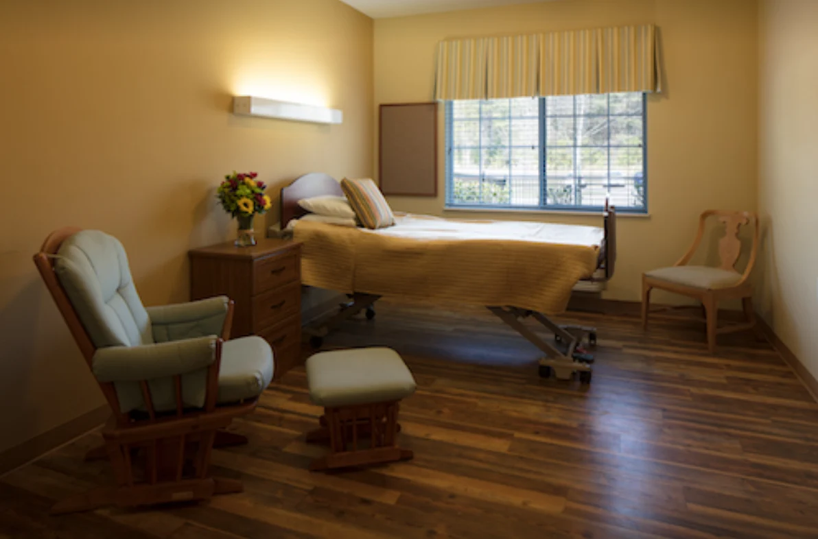 Image of Autumn Care of Mechanicsville (8)