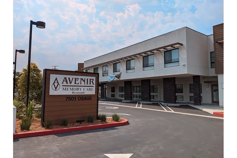 Image of Avenir Memory Care Westside (1)