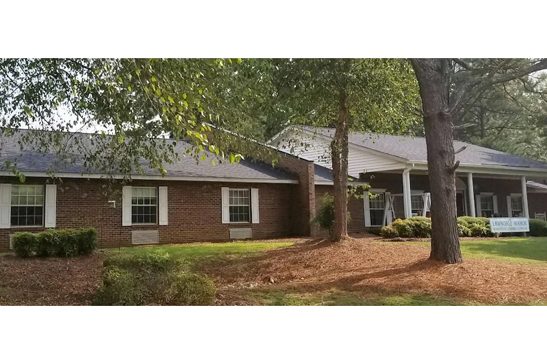 Image of Lawndale Manor (1)