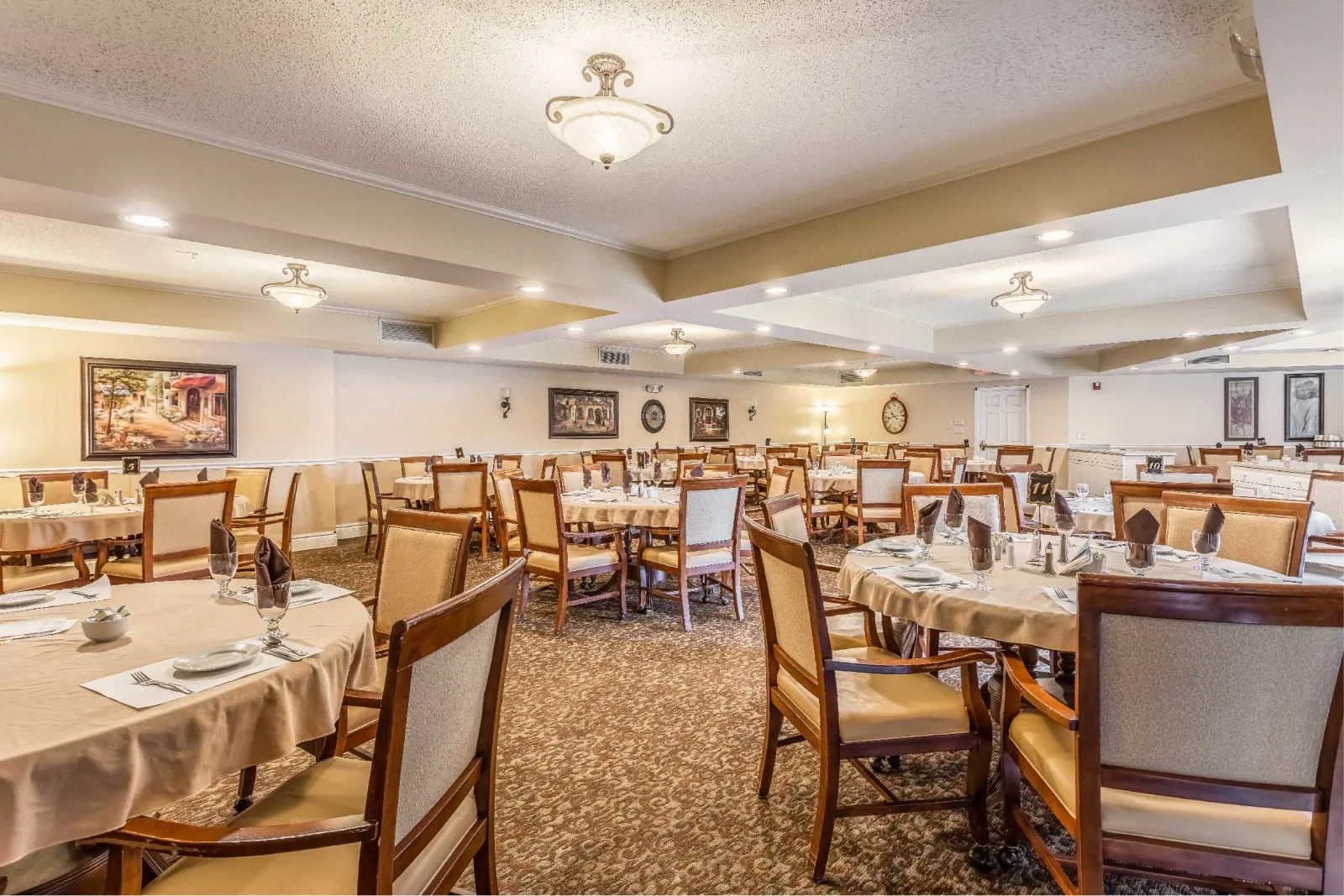 Image of Elison Independent Living of Orchard Glen (9)