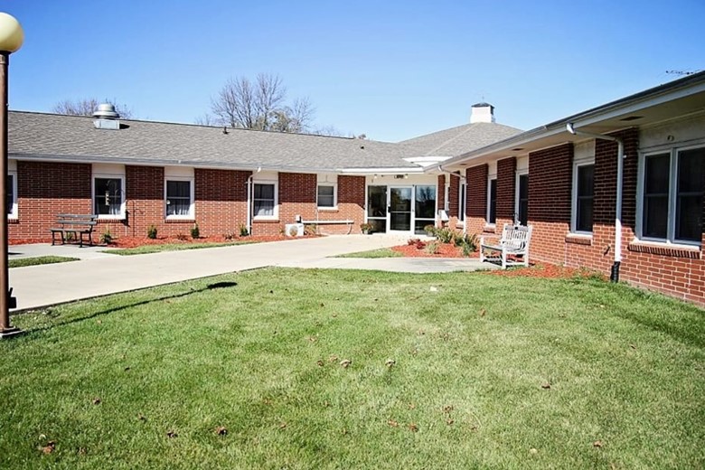 Image of Greenfield Assisted Living Community (1)