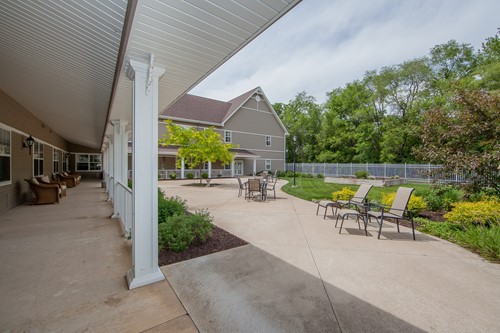 Image of Charter Senior Living of Pekin (8)