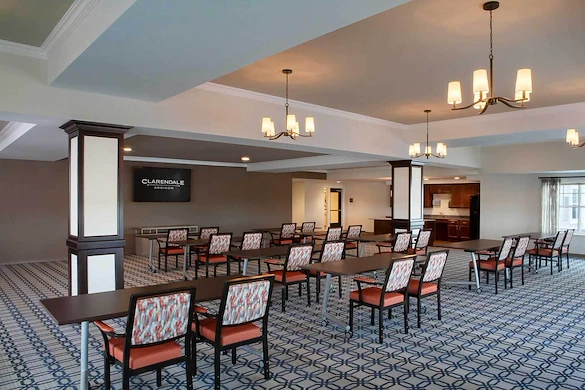 Image of Clarendale of Addison (3)