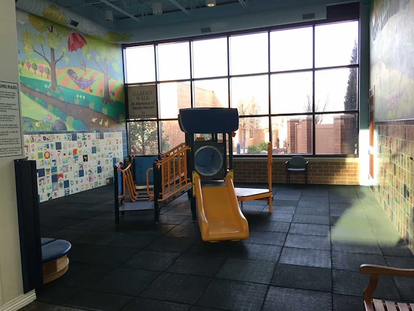 Image of Rose Blumkin Jewish Home (2)