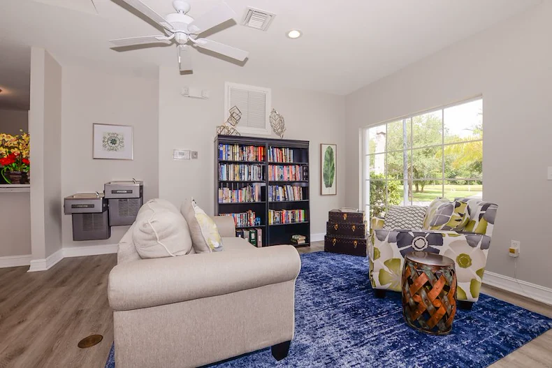 Image of Lake Forest Park (4)