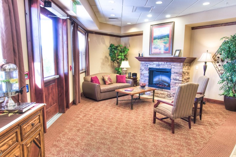 Image of Canyon Valley Memory Care Residence (7)