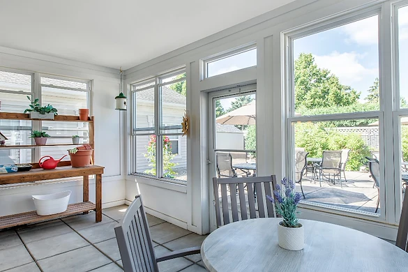 Image of Lakeside Memory Care (2)