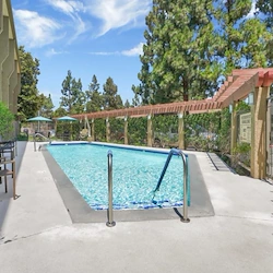 Image of The Reserve at Thousand Oaks (2)
