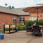 Celebration Villa Of Reedsville Garden and Patio