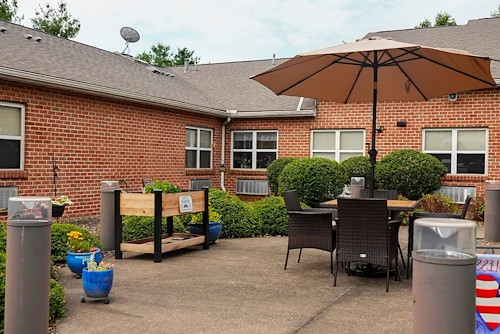 Celebration Villa Of Reedsville Garden and Patio