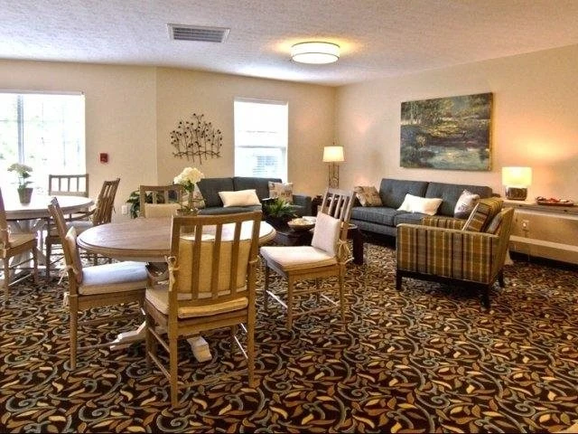 Image of Springwood Westerville (2)