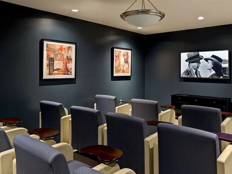 Image of Glenmont Abbey Village (2)