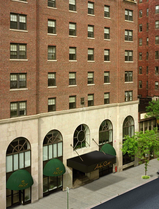 Image of Amber Court of Elizabeth (1)