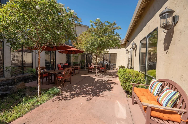 Image of Winding Commons Senior Living (9)