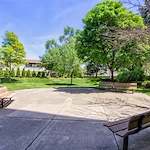 Image of Hazelcrest Place Apartments & Townhomes (4)