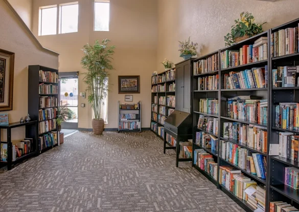 Image of Golden Pond Retirement Community (5)