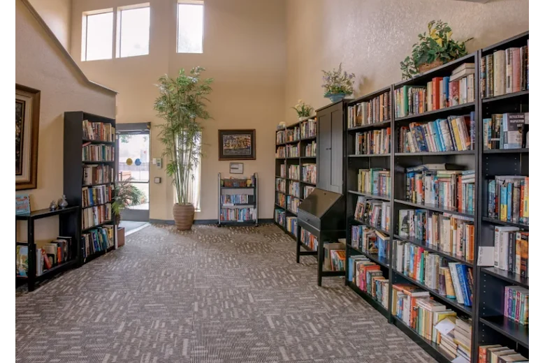 Image of Golden Pond Retirement Community (5)