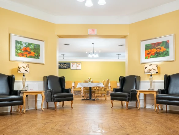 Image of Mayfair Manor (3)