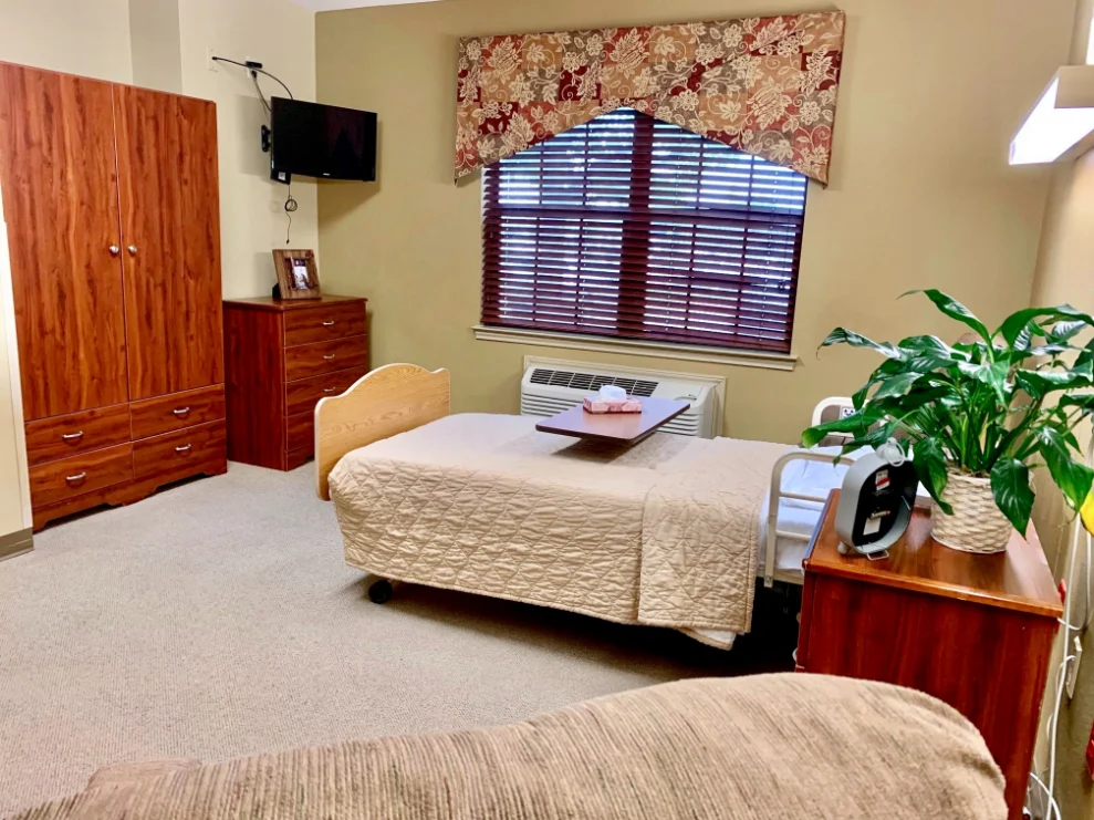 Image of Silver Tree Nursing And Rehabilitation Center (4)