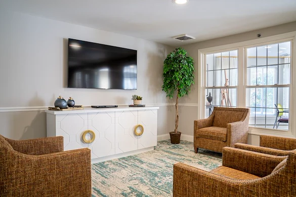 Image of Benchmark Senior Living at Shrewsbury Crossings (8)