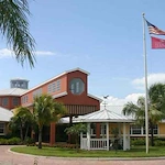 Image of Barrington Terrace of Naples (1)