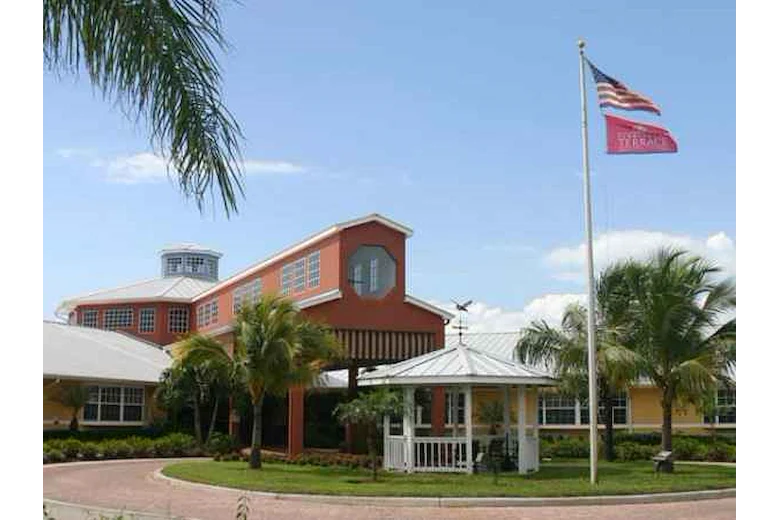 Image of Barrington Terrace of Naples (1)