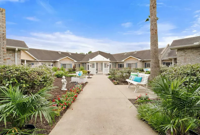 Image of Morada Friendswood (3)