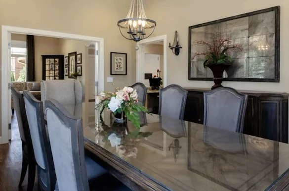 Dining area at Viva Memory Care