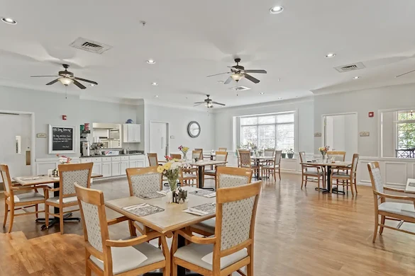 Image of Brookfield Senior Living - Hot Springs (4)