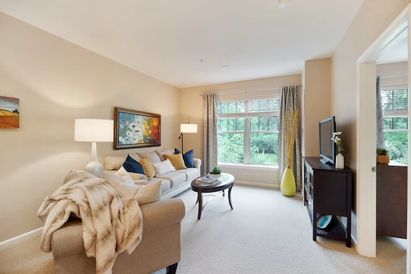 Image of Plush Mills Senior Living (4)