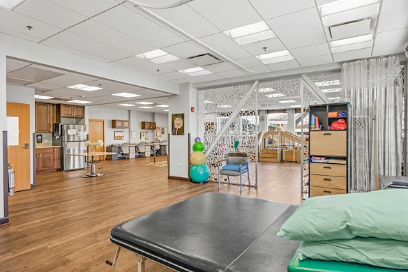 Image of Covenant Living of Northbrook Health Services (6)