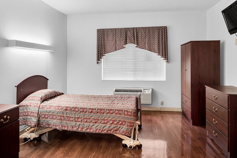 PruittHealth - Athens Heritage Skilled Nursing & Rehabilitation Center Senior Care in Athens, Georgia suite