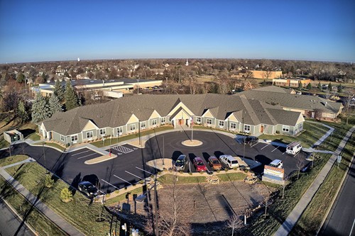 Image of Suite Living Senior Care of Brooklyn Park (1)