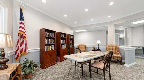 Image of Park Square Manor (6)