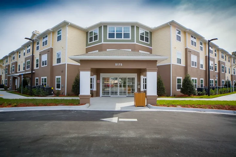 Image of Caroline Oaks Apartments (1)