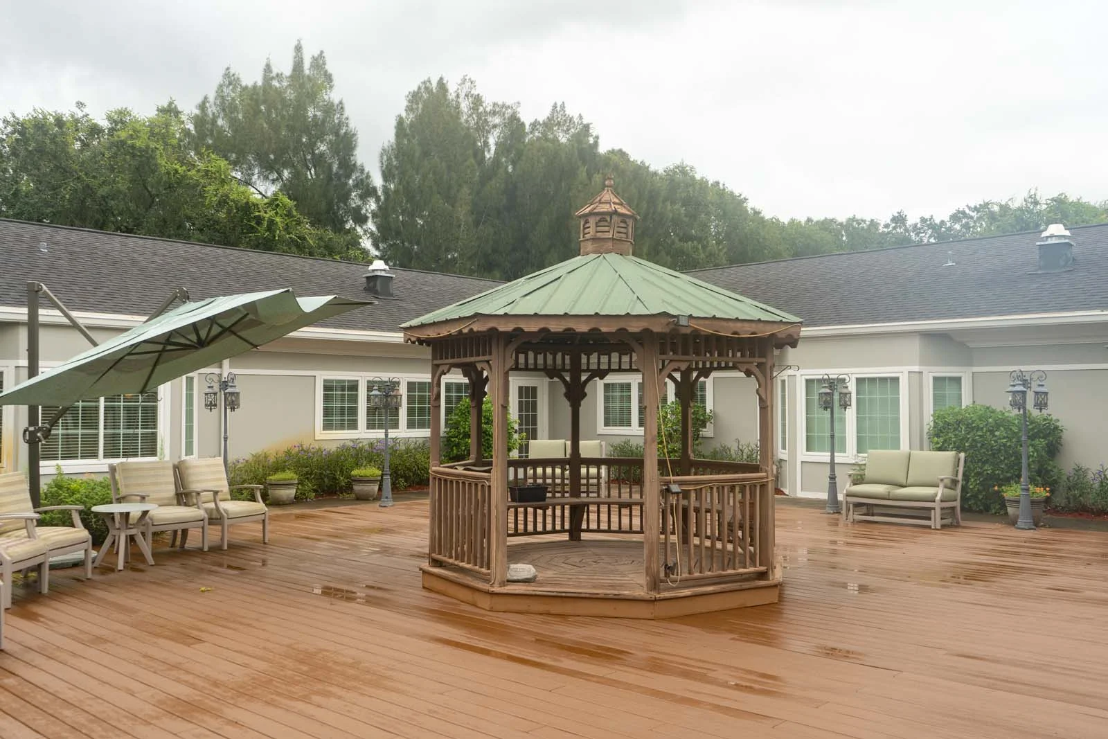 Image of The Colonnade at Northdale (10)