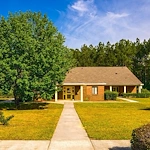 Image of Carlyle Senior Care of Williston (1)