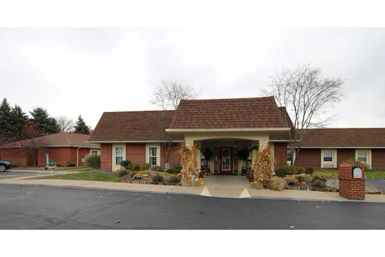 Image of Country Lawn Ctr For Rehab (1)