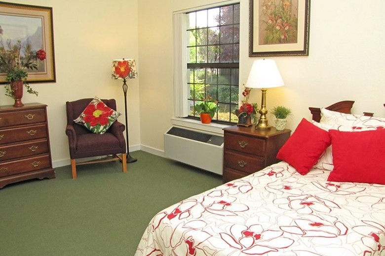 Image of Revere Court Memory Care (3)