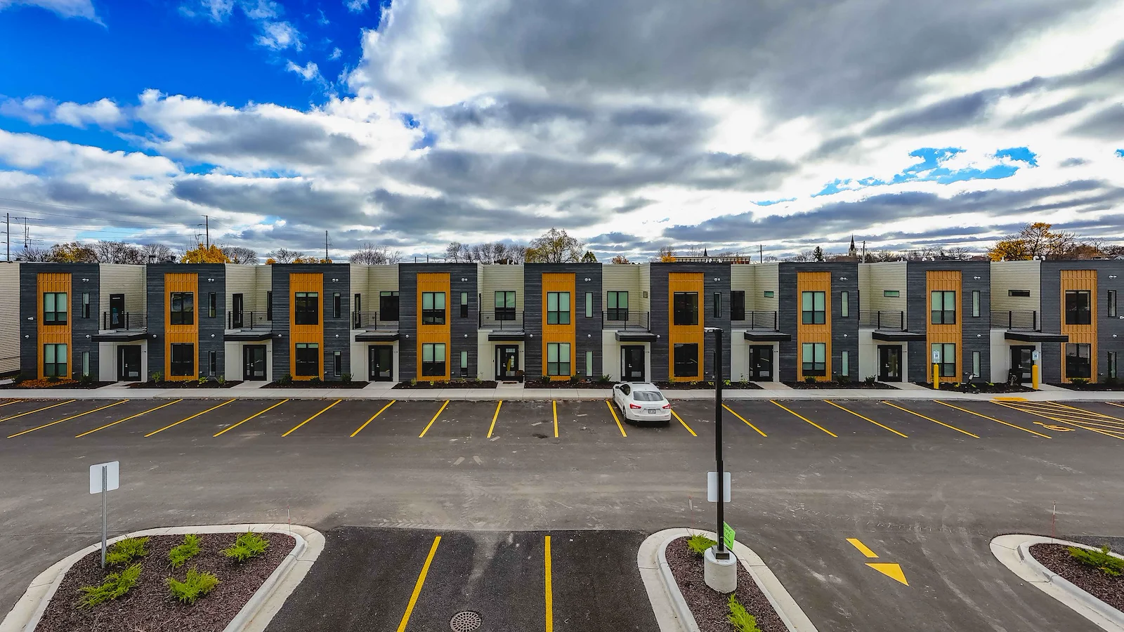 Image of Berkshire Sheboygan Riverfront (9)