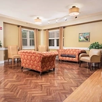 Image of Spring Oak at Vineland (5)