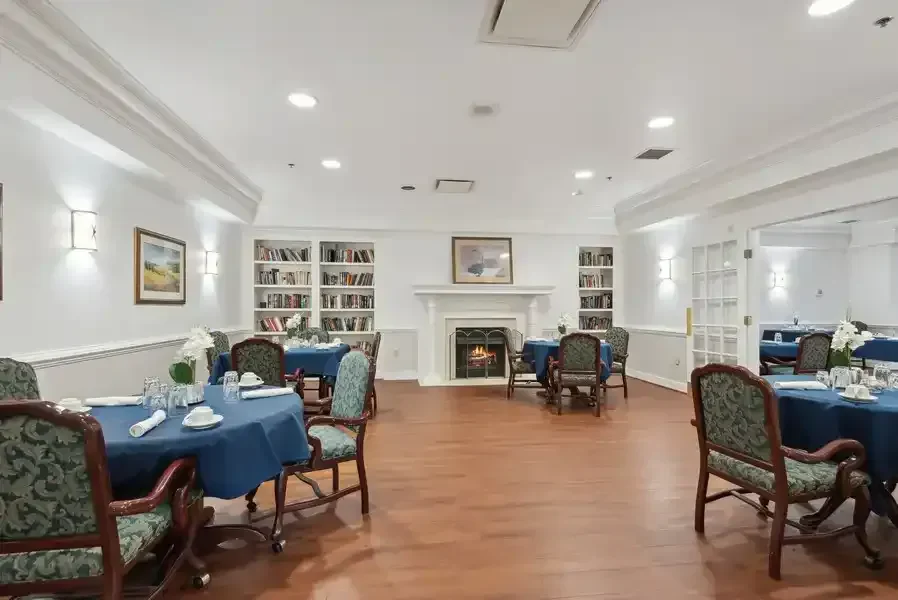 Image of The Estates at West End Senior Living (3)