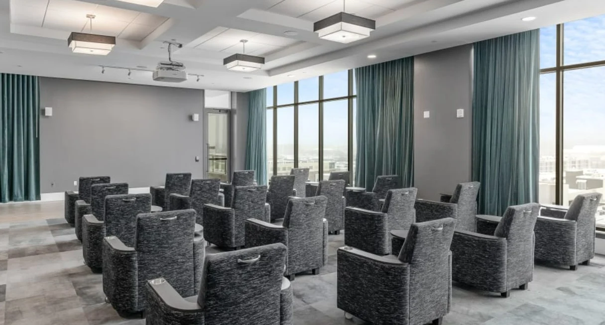 Image of Revelle King of Prussia (9)