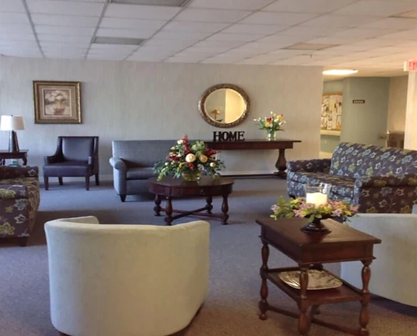 Image of Ceredo Manor (3)