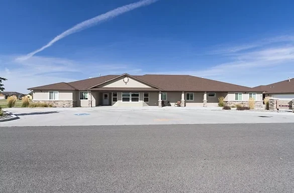 Image of Ashley Manor - Parkview 2 (1)